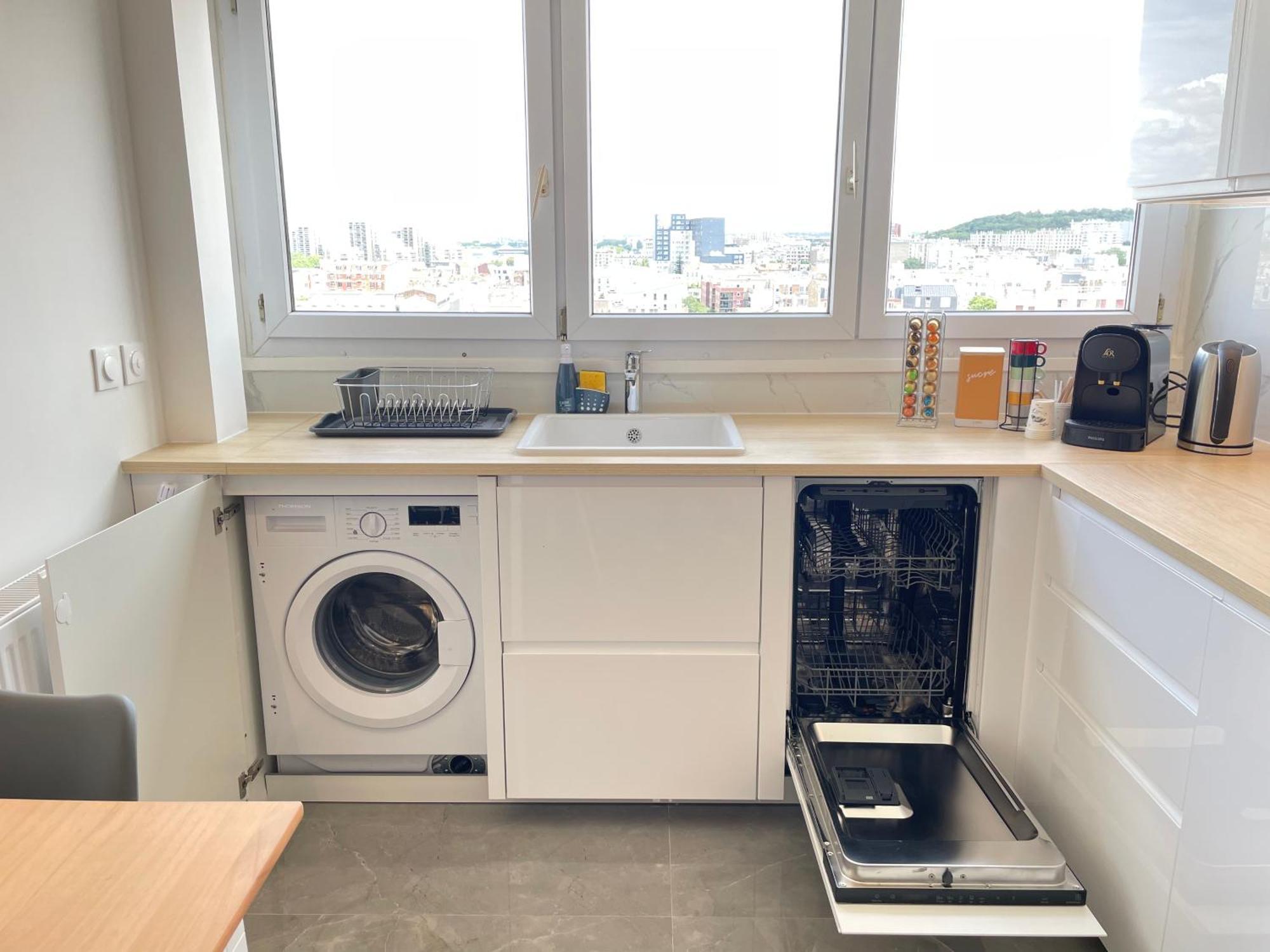 Paris Pantin Magnifique Appartement 4 Pieces De 108M2 Avec 2 Parking Interieur - Tres Cosy Pour 1 A 12 Personnes - Entierement Refait A Neuf Entire Apartment Luxurious And Warm - Pantin Paris 19 Eme Free Wifi Gratuit Exterior photo
