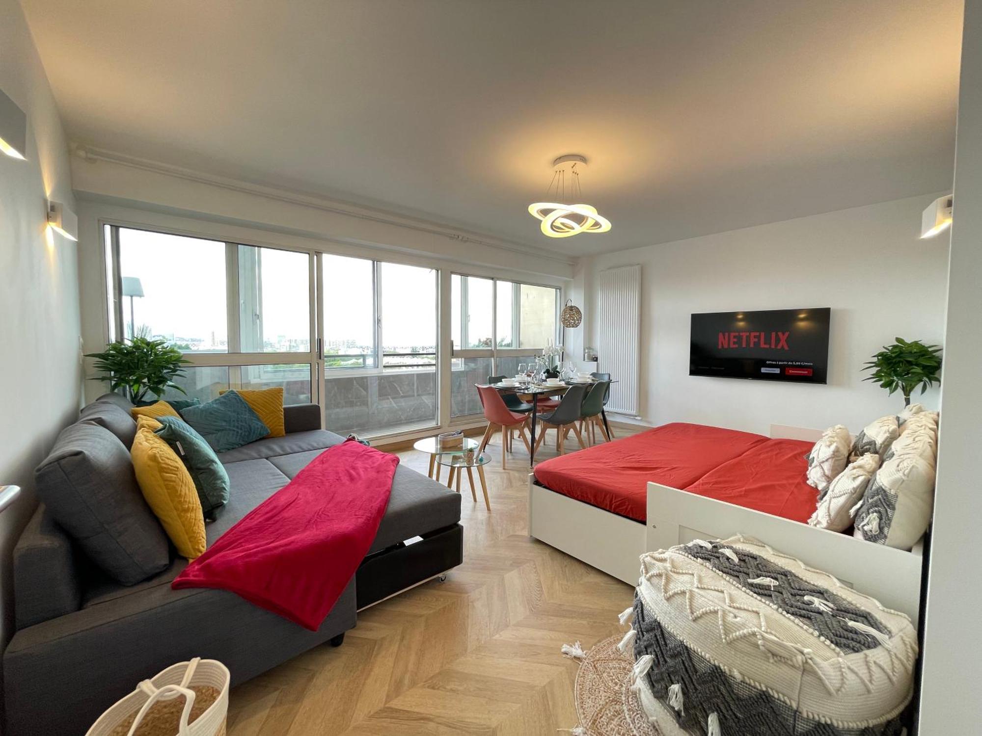 Paris Pantin Magnifique Appartement 4 Pieces De 108M2 Avec 2 Parking Interieur - Tres Cosy Pour 1 A 12 Personnes - Entierement Refait A Neuf Entire Apartment Luxurious And Warm - Pantin Paris 19 Eme Free Wifi Gratuit Exterior photo