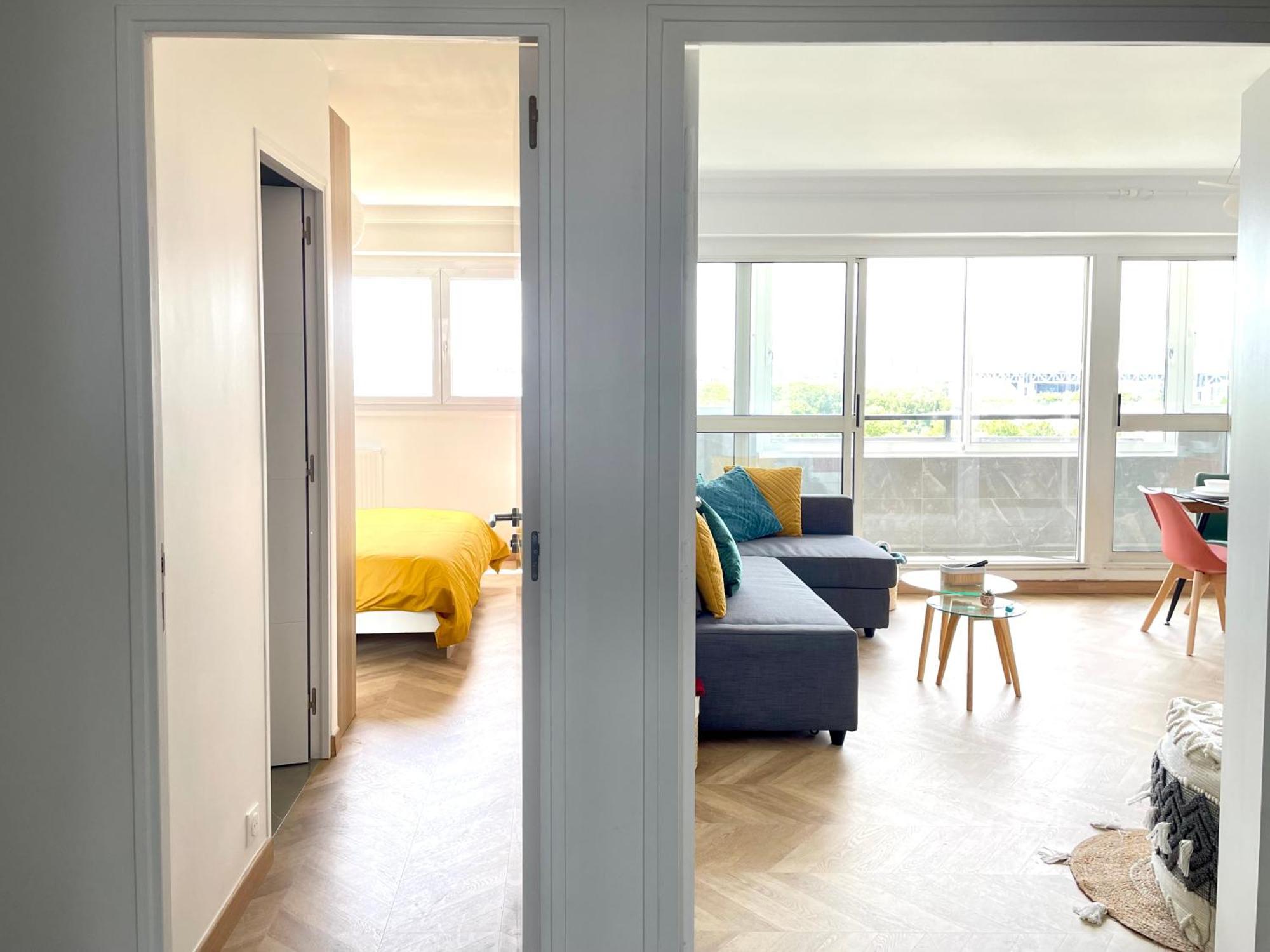 Paris Pantin Magnifique Appartement 4 Pieces De 108M2 Avec 2 Parking Interieur - Tres Cosy Pour 1 A 12 Personnes - Entierement Refait A Neuf Entire Apartment Luxurious And Warm - Pantin Paris 19 Eme Free Wifi Gratuit Exterior photo