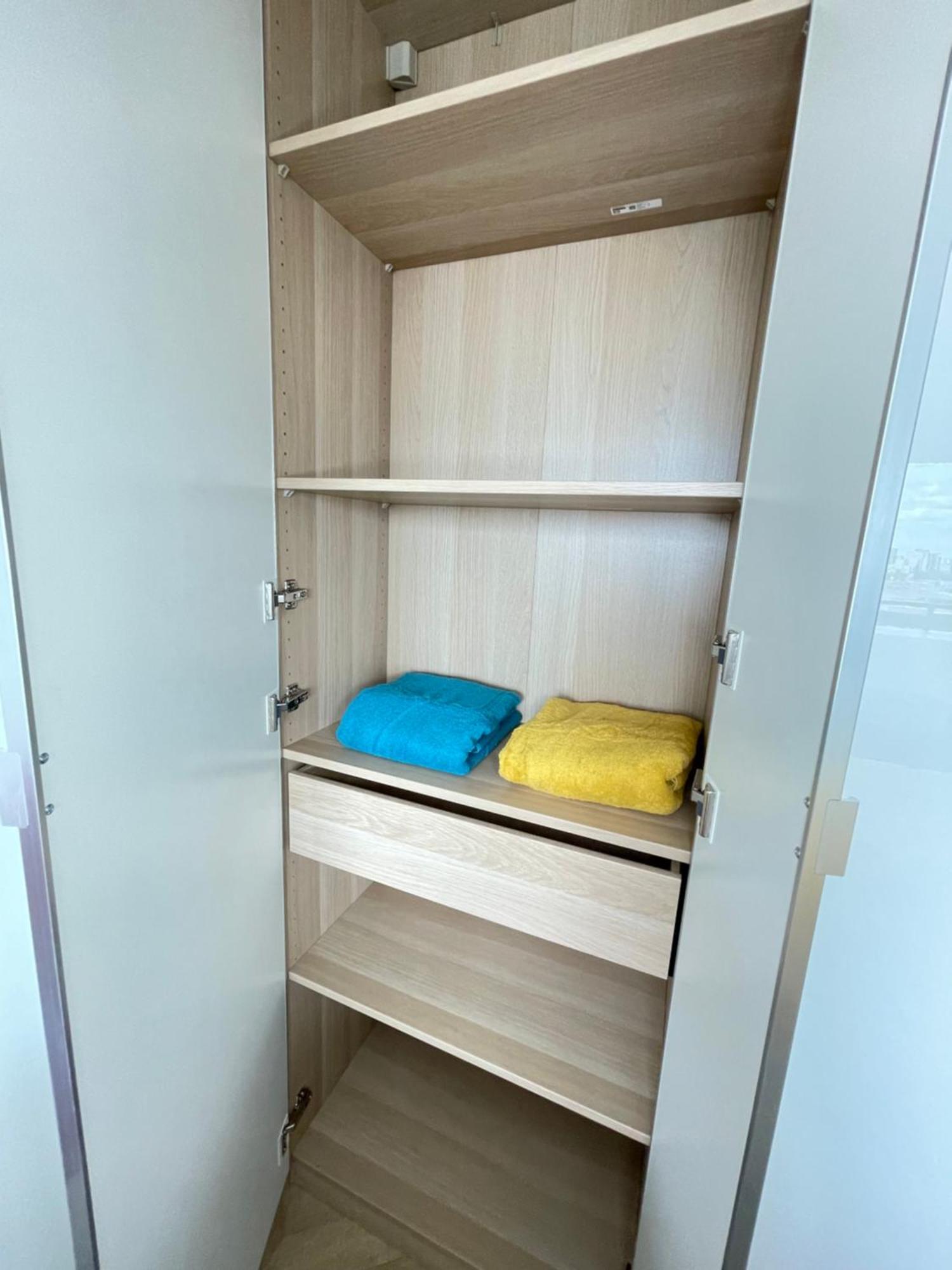 Paris Pantin Magnifique Appartement 4 Pieces De 108M2 Avec 2 Parking Interieur - Tres Cosy Pour 1 A 12 Personnes - Entierement Refait A Neuf Entire Apartment Luxurious And Warm - Pantin Paris 19 Eme Free Wifi Gratuit Exterior photo